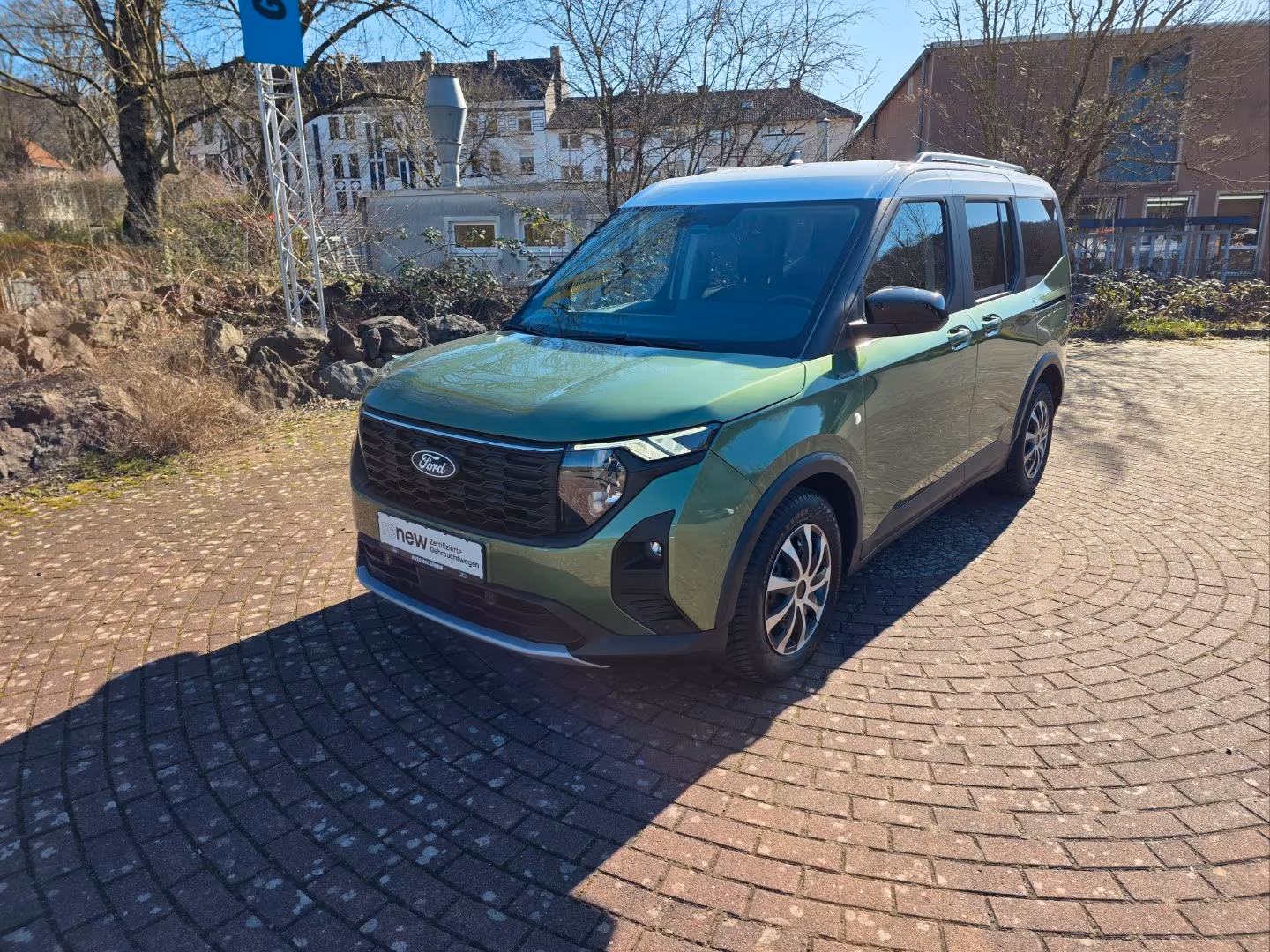 Ford Tourneo Courier Active AUTOMATIK